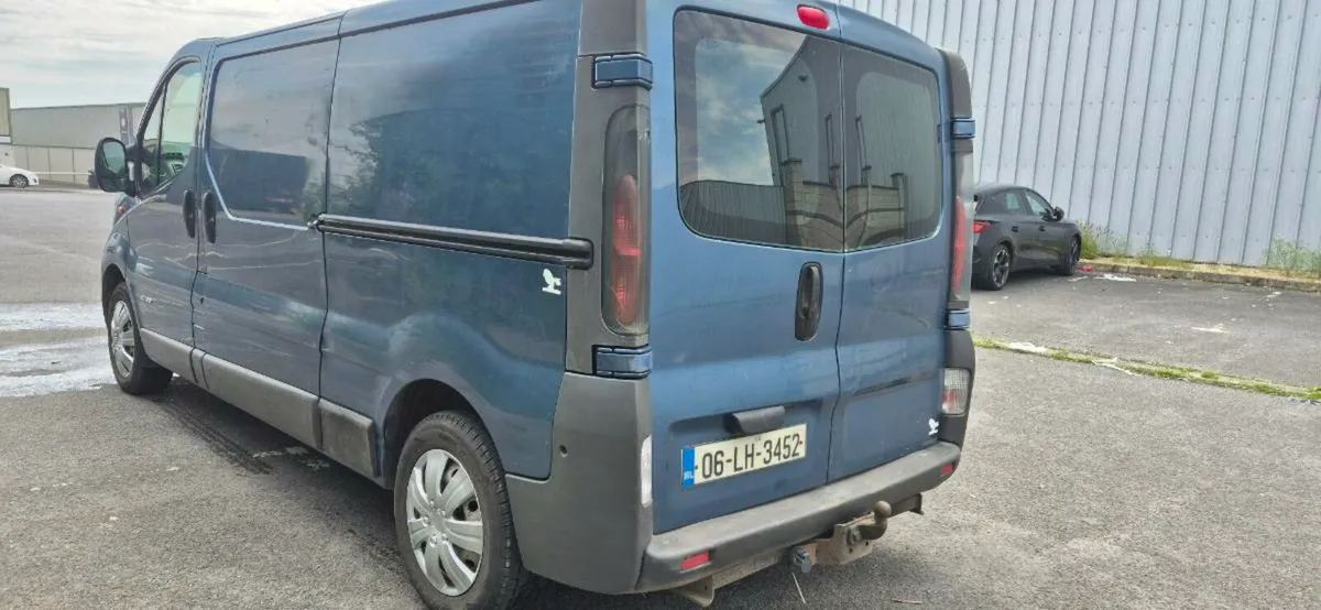 Nissan 1.9 lwb DOE 03/26 TAX 10/25 PRICE 2100 Eur - Image 3