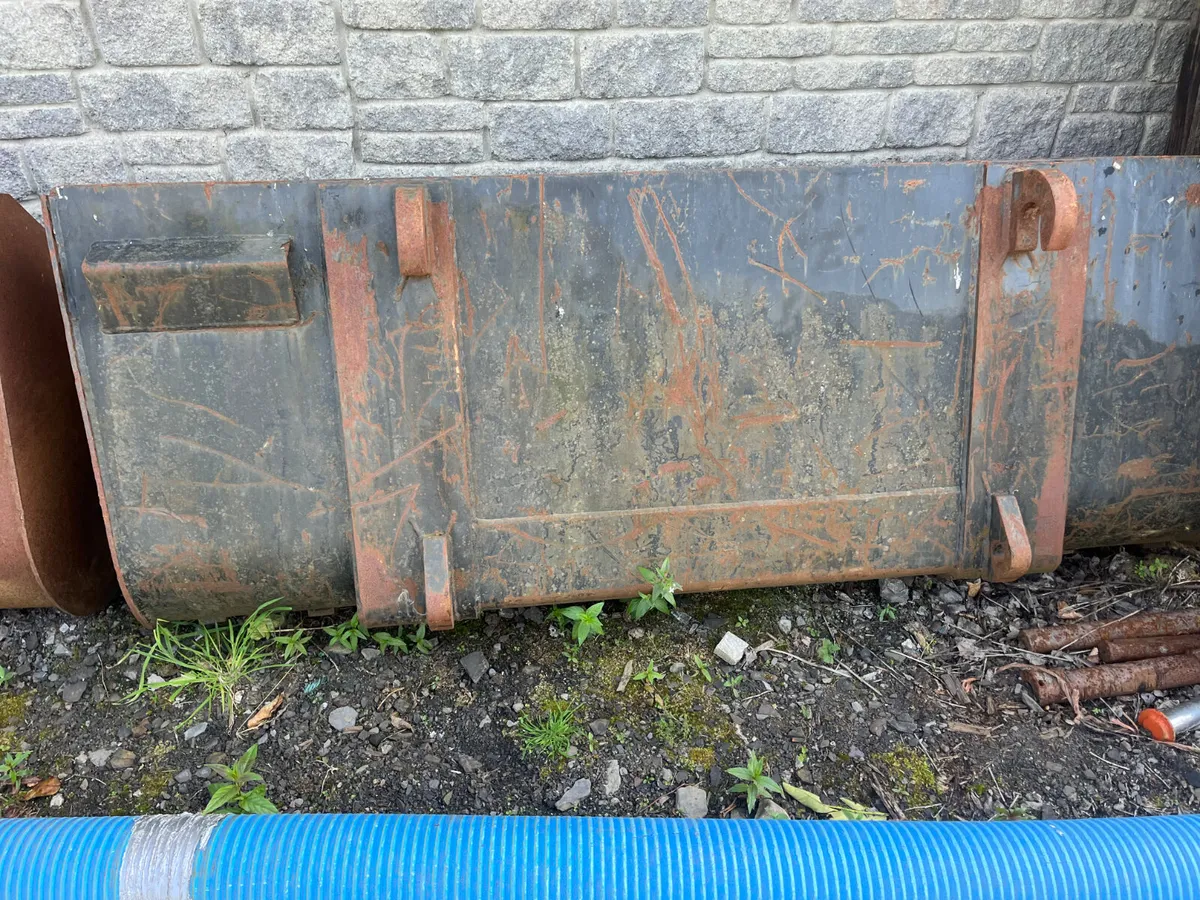 JCB Teleporter buckets for sale - Image 2