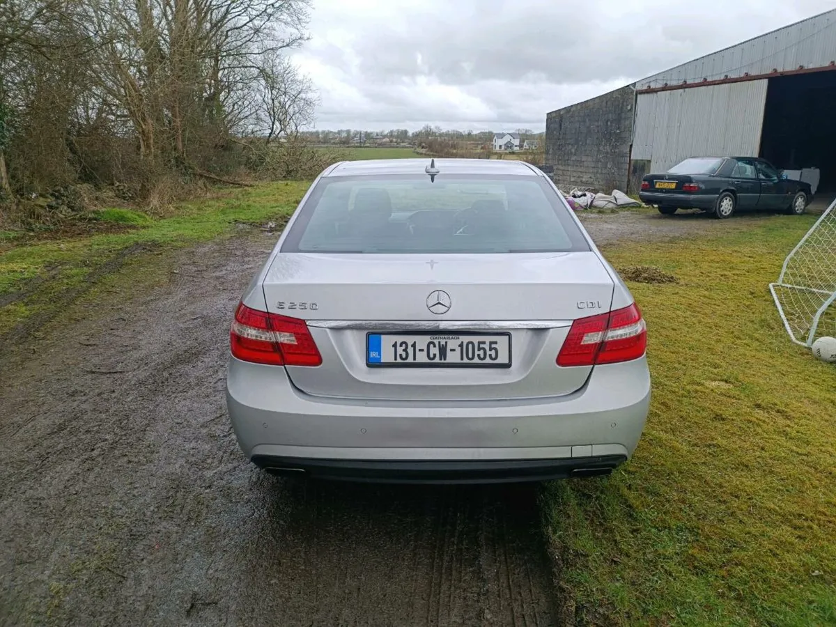 Mercedes E250 CDI AMG 2013 - Image 4