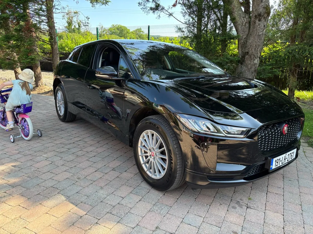 Jaguar I Pace Ev400  ( 400KM range ) NCT 07/27 - Image 2