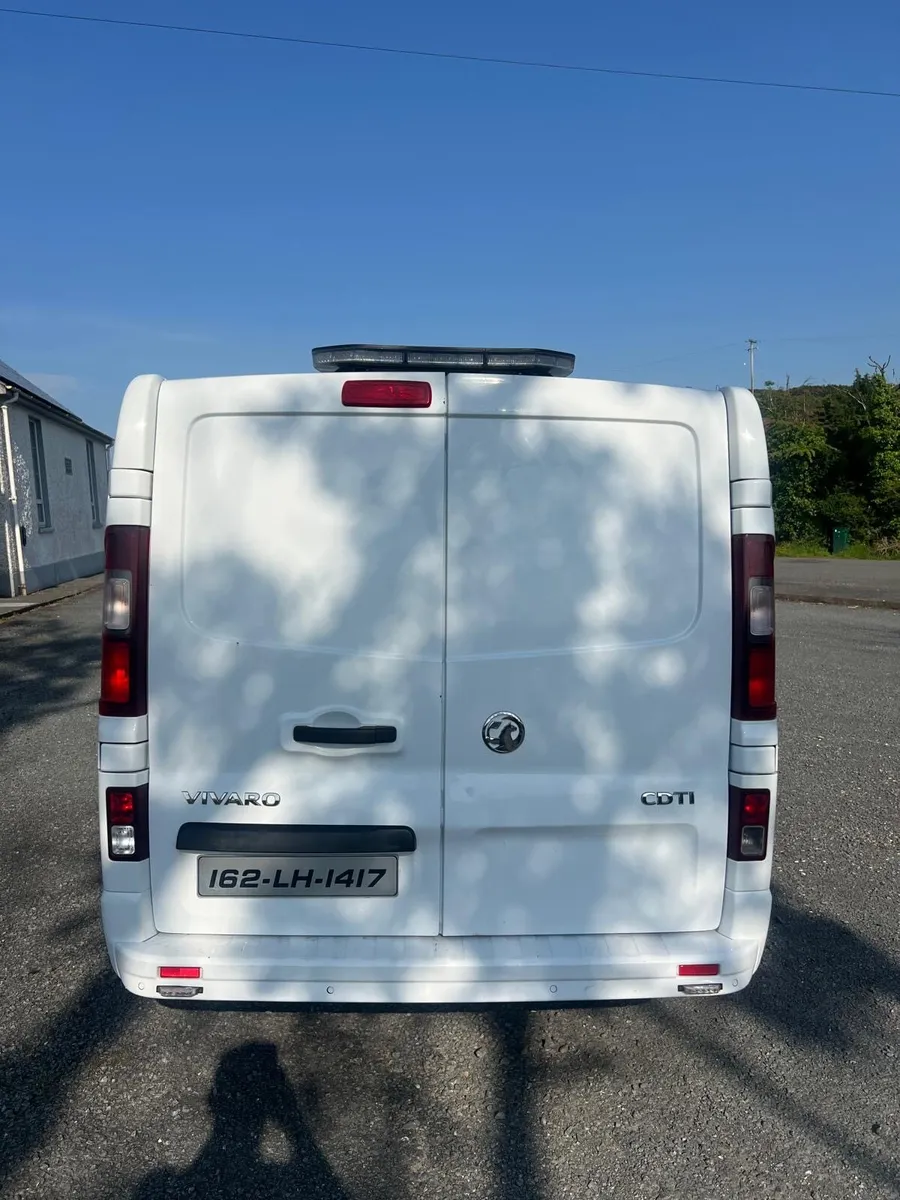 2016 vauxhall vivaro sportive (new doe 6/26) - Image 4