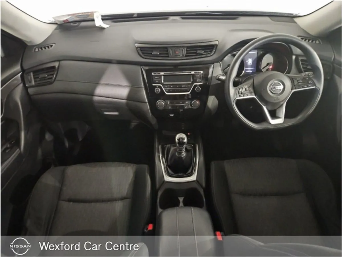 Nissan X-Trail 1.6 DSL 7 Seater Stock Clearance - Image 4