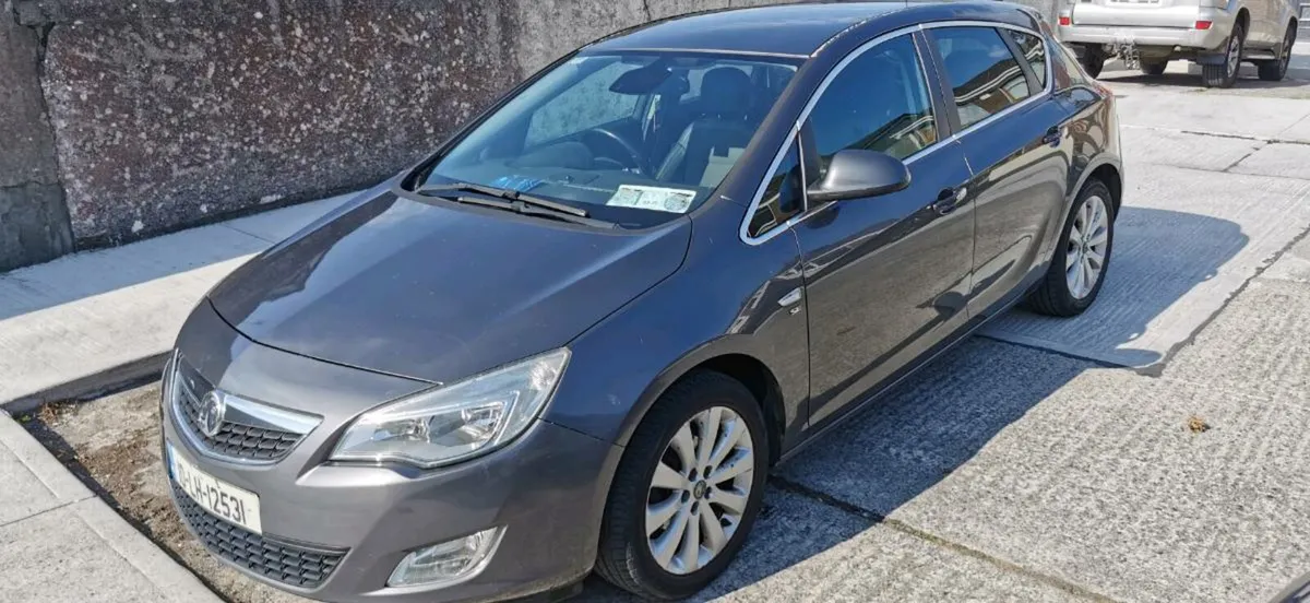 Vauxhall Astra - Image 1
