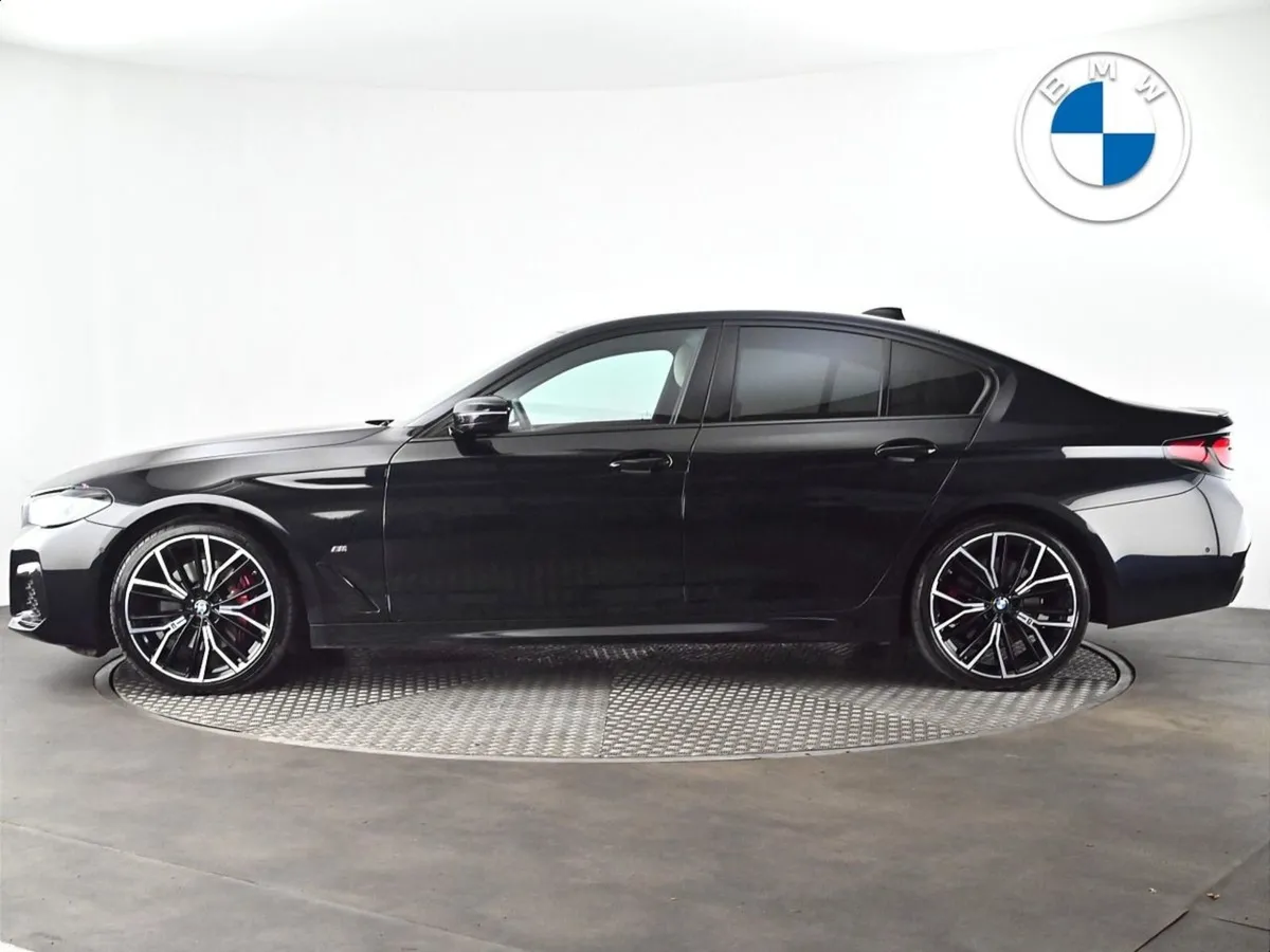 BMW 5 Series 520d M Sport Saloon - Image 3