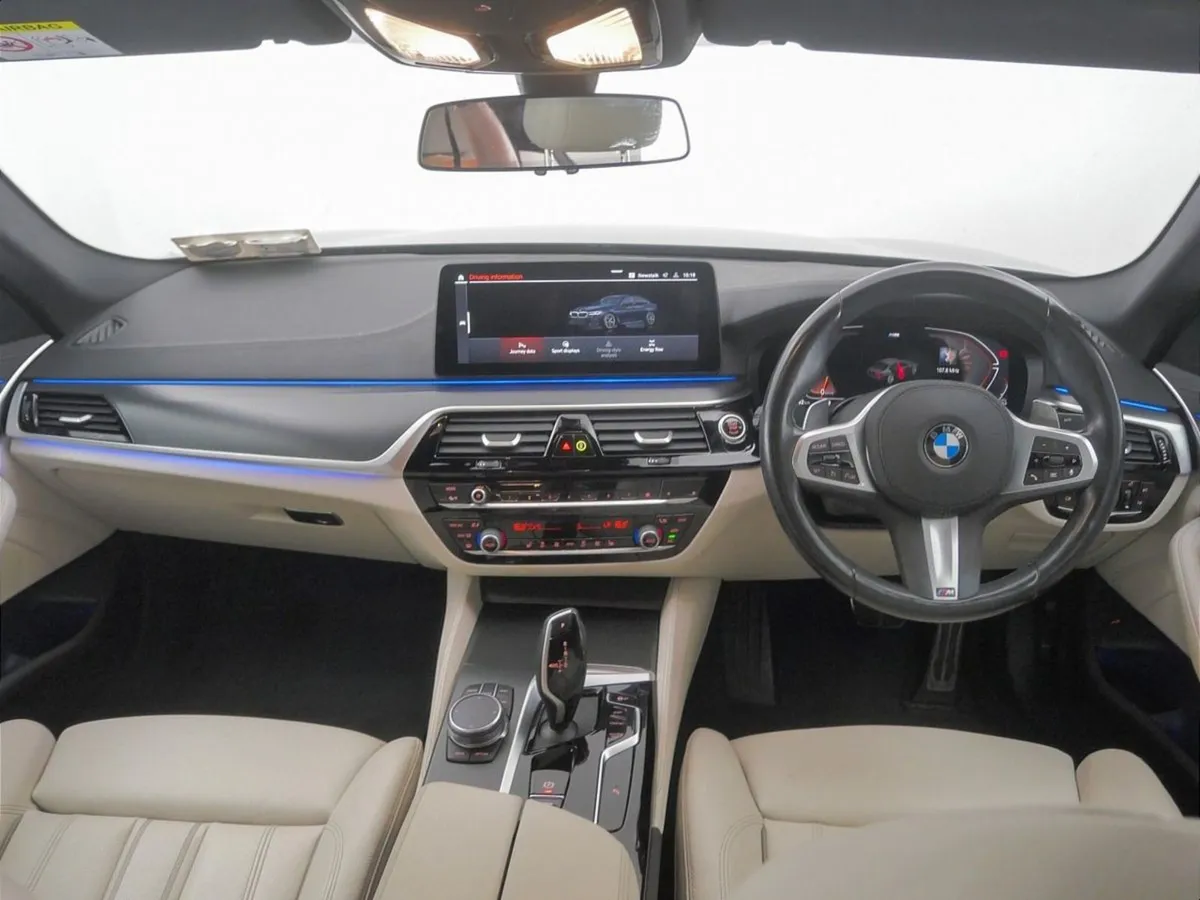 BMW 5 Series 520d M Sport Saloon - Image 4