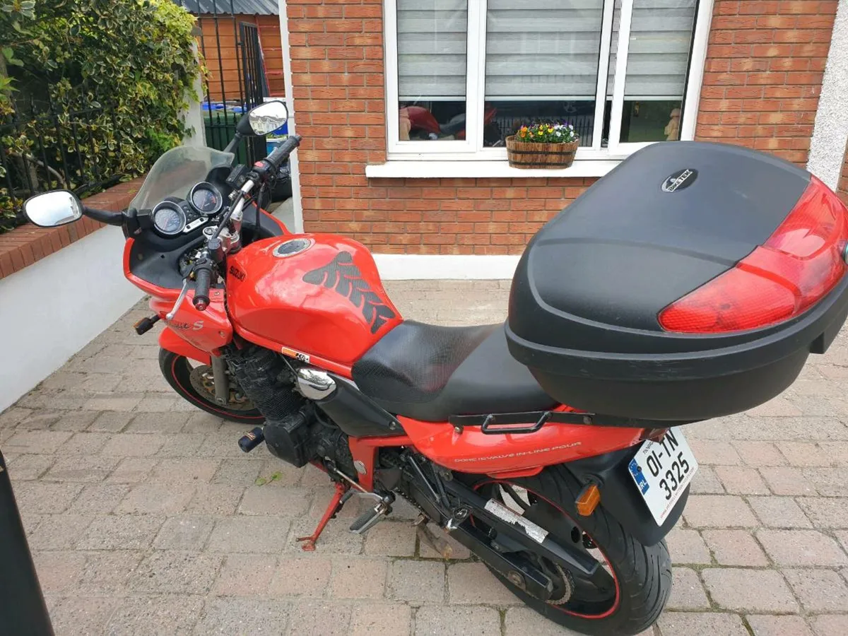 Suzuki Bandit 600S (2001) - Image 1