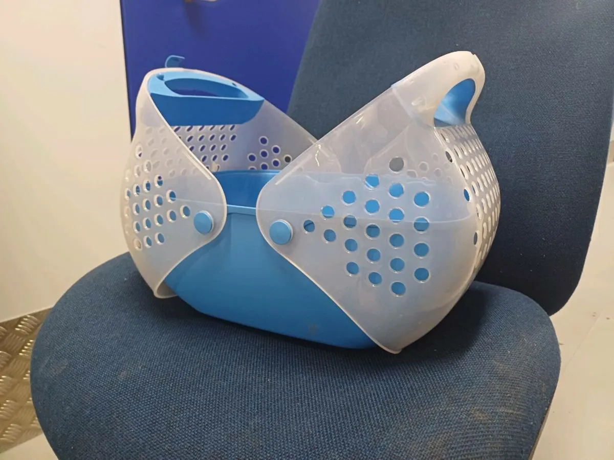 Small animal carrier portable - Image 1