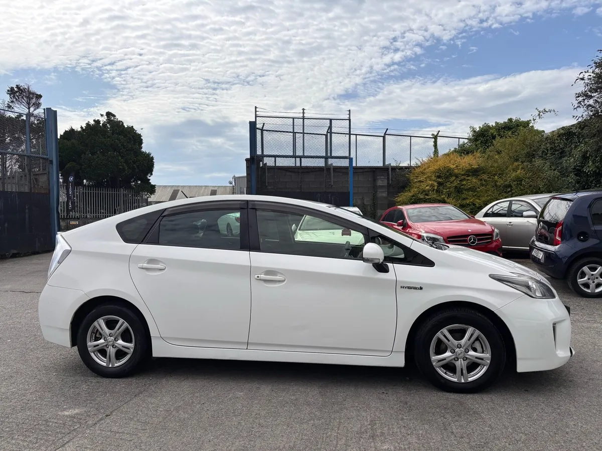 2103 Prius **Fresh NCT** - Image 3