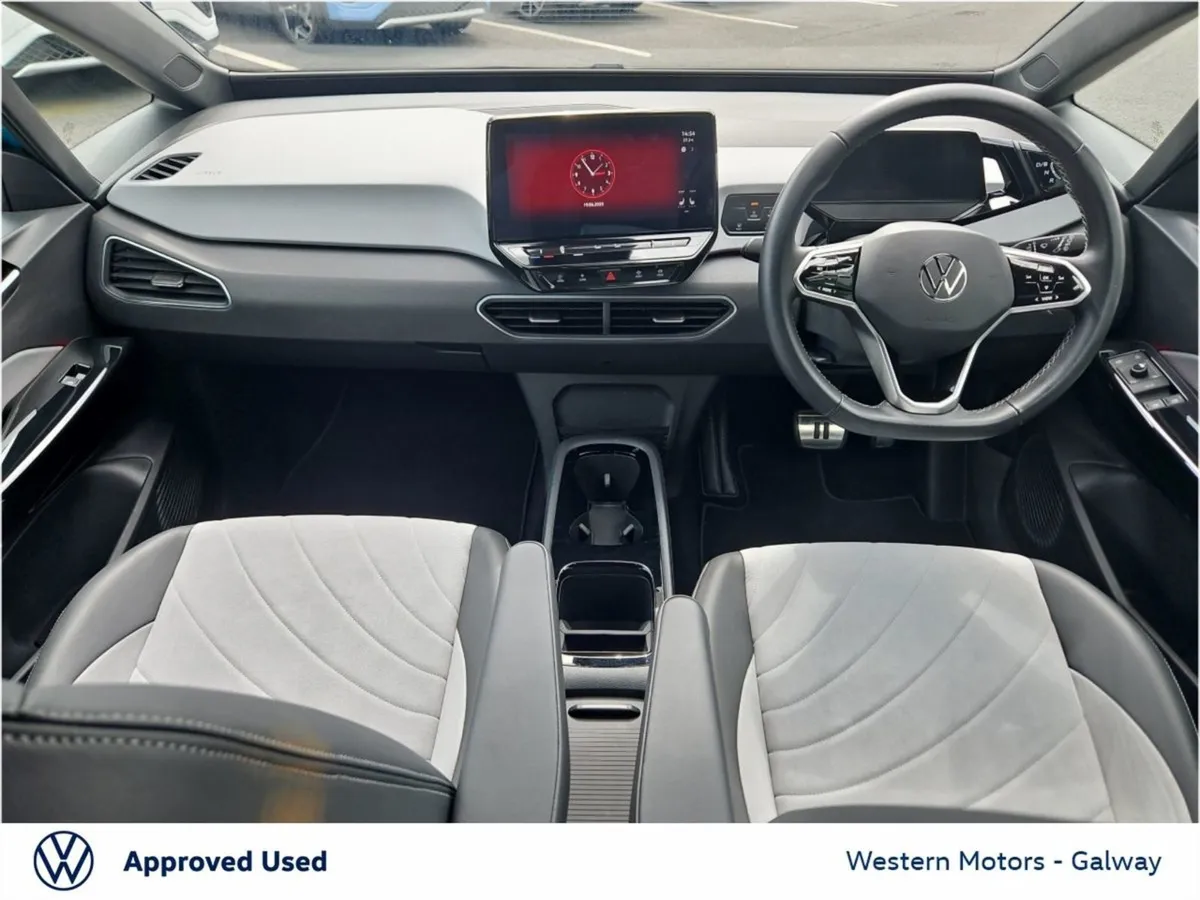 Volkswagen ID.3 Life  Lane Assist  Adaptive Cruis - Image 2