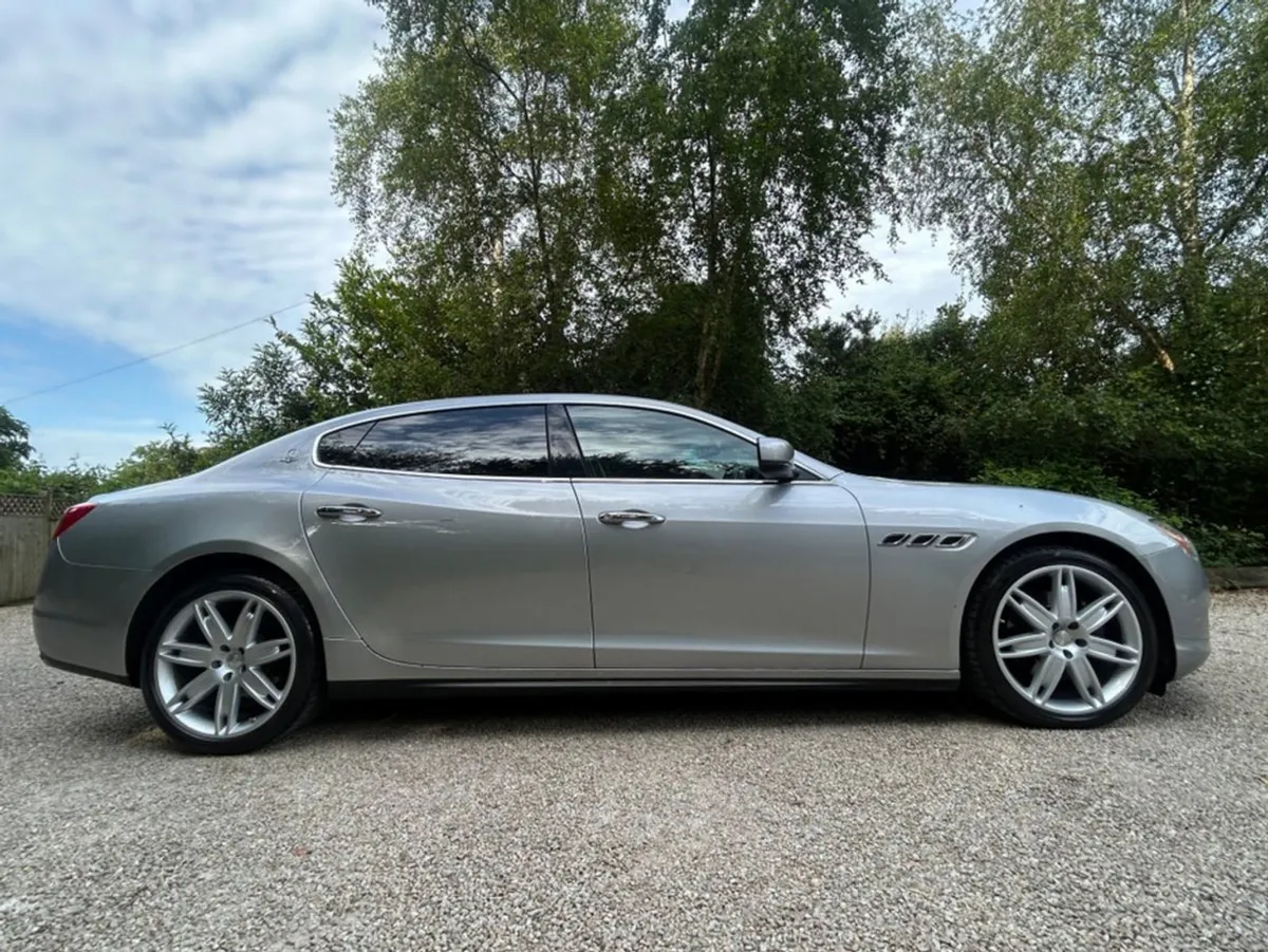 Maserati Quattroporte 3.0 D V6 - Image 2