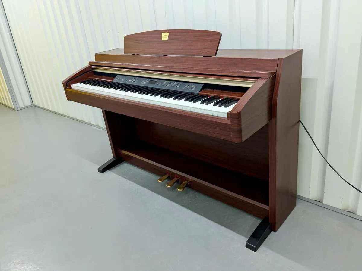 Yamaha Clavinova