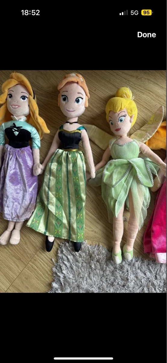 Disney Princess dolls - Image 1