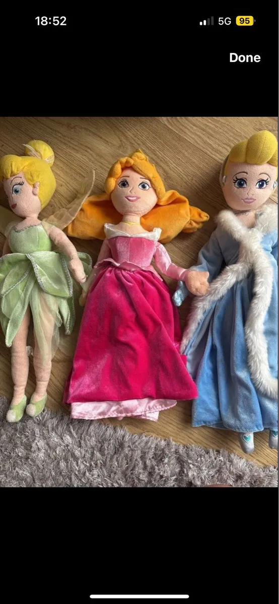 Disney Princess dolls - Image 4