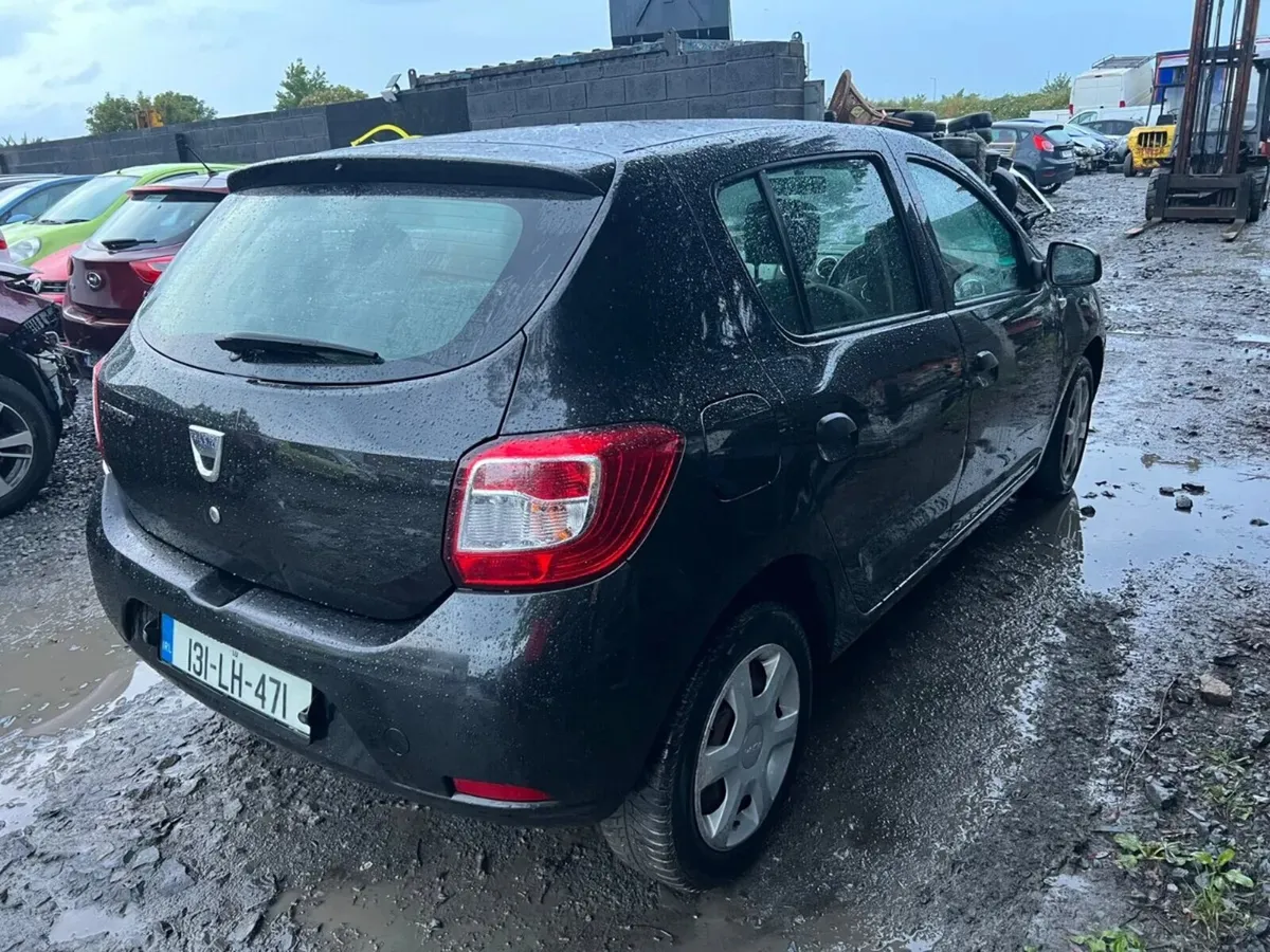 2013 Dacia Sandero 1.2 Petrol Drive Away - Image 3