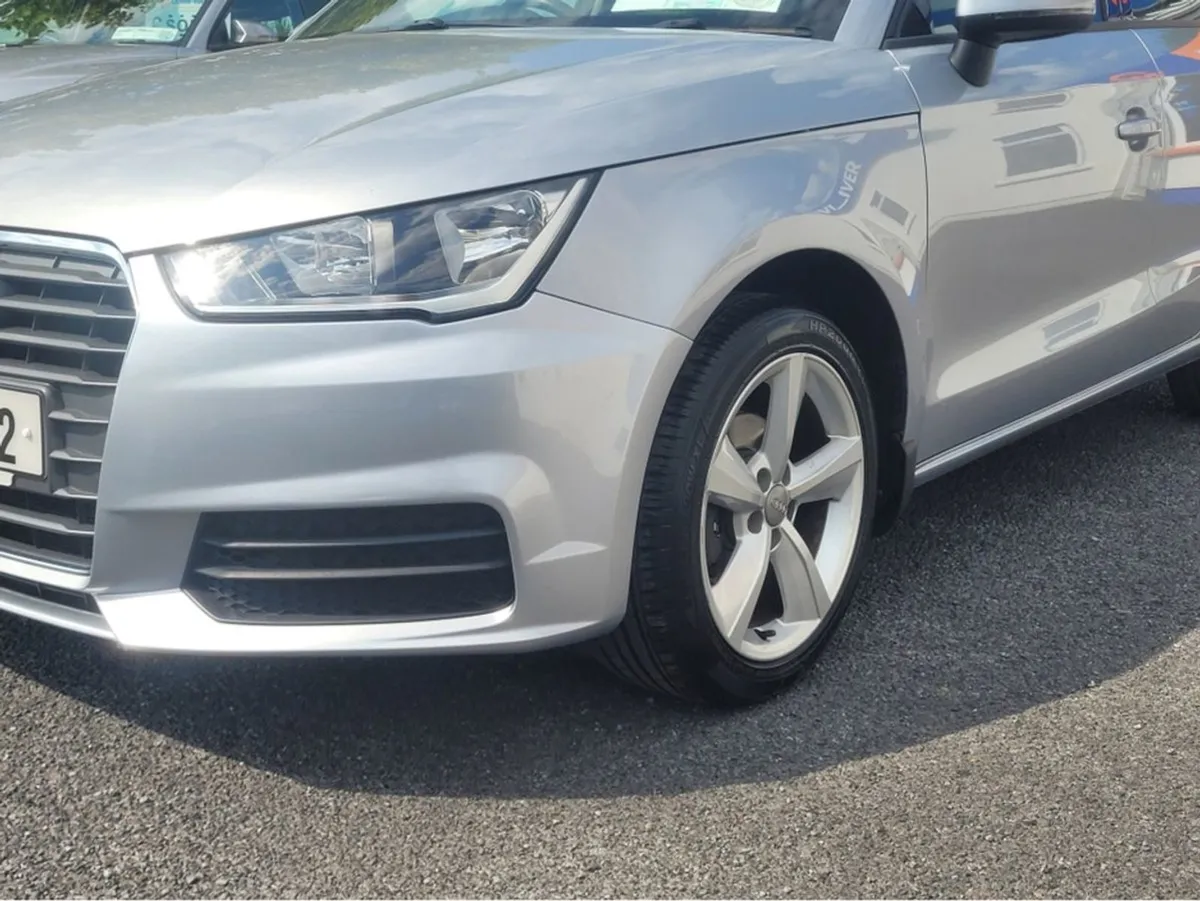 Audi A1 Sportback 1.4 TDI 90 SE 4DR - Image 4