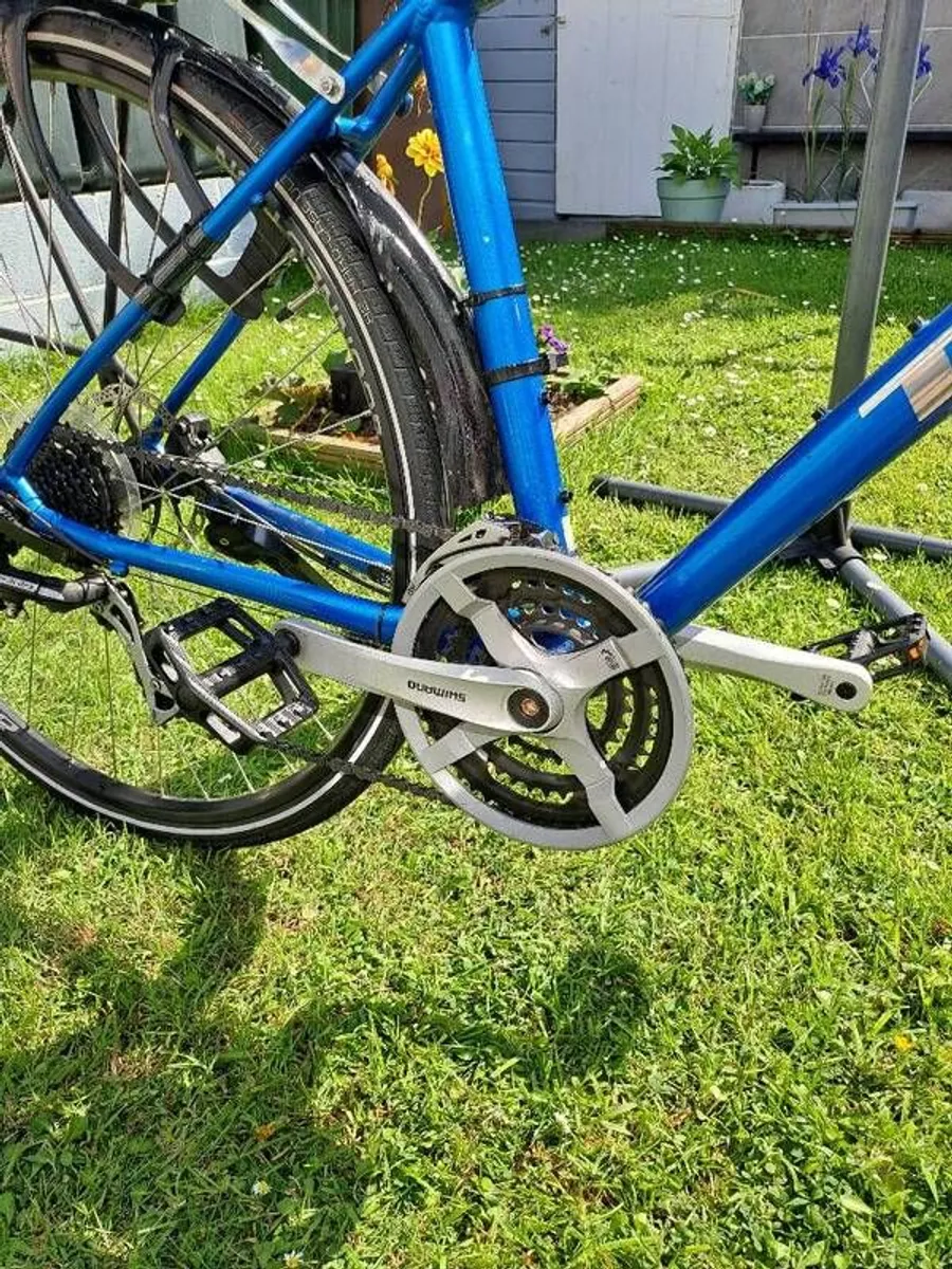 trek fx2 with new parts and spare new replacement parts - Image 2