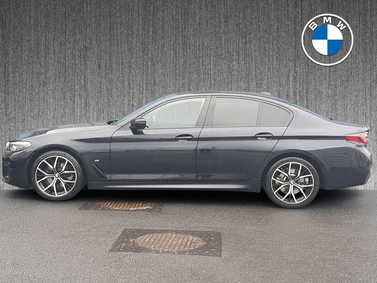 BMW 5 Series 520d M Sport Saloon - Image 4
