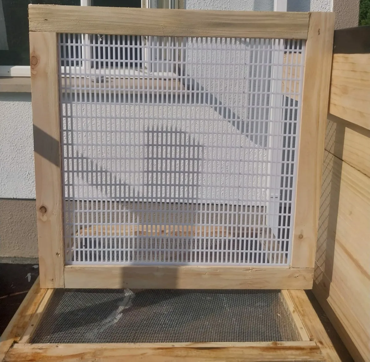 National Hives - Image 4