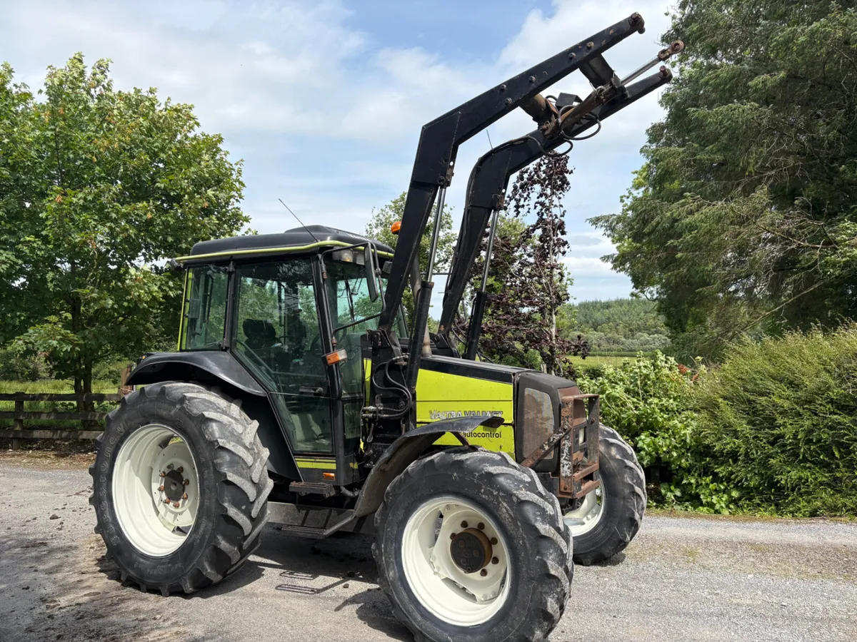 Valtra 900 - Image 2