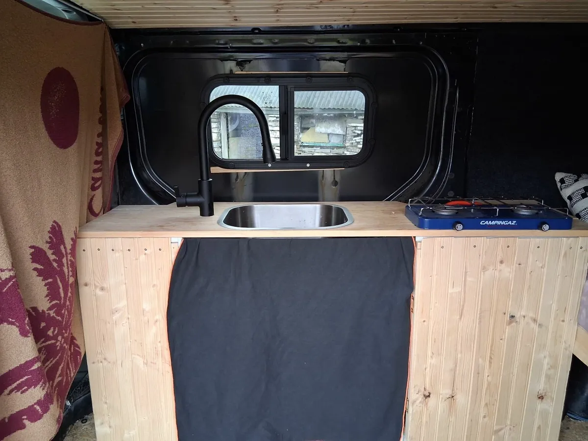 Camper van. - Image 3