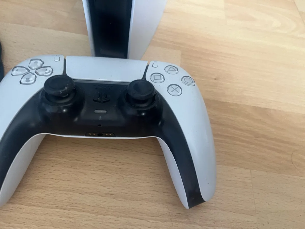 PlayStation 5 Digital Edition - Image 3
