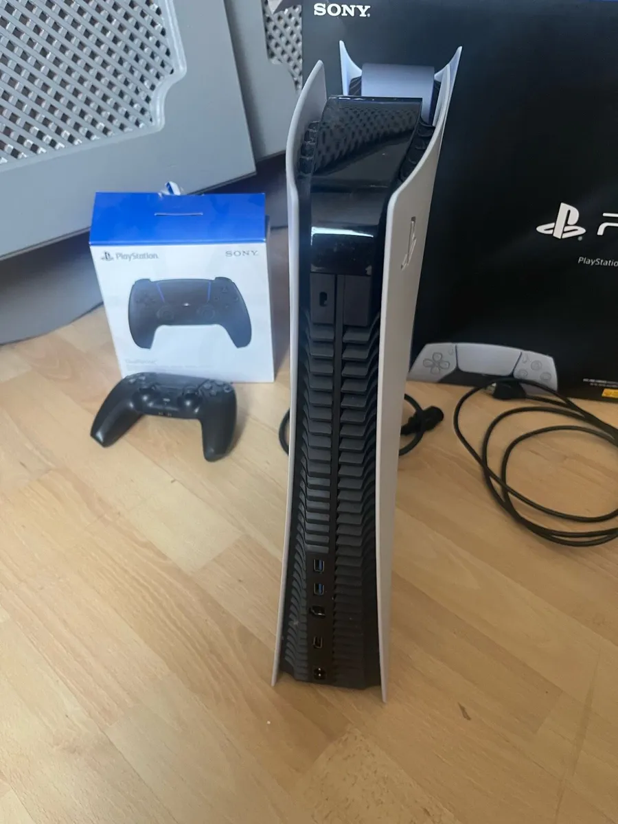 PlayStation 5 Digital Edition - Image 4