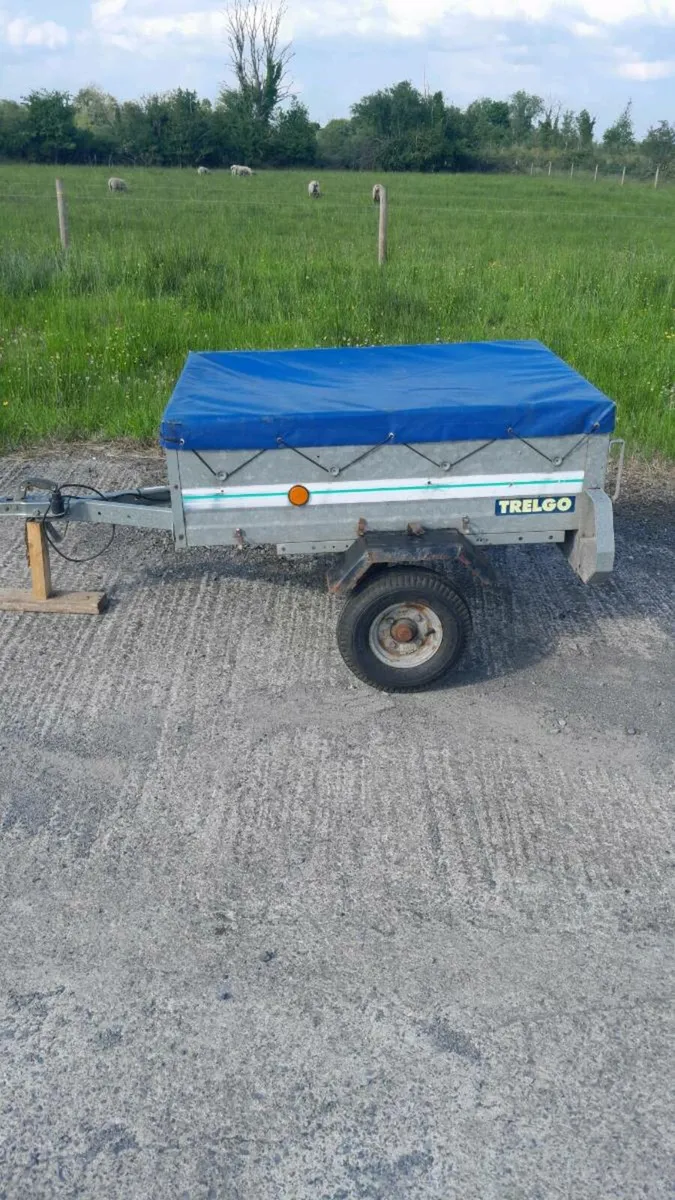 Trailer - Image 1