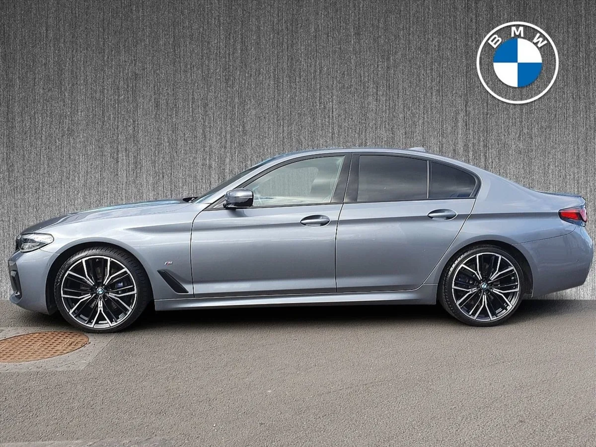 BMW 5 Series 520d M Sport Saloon - Image 4