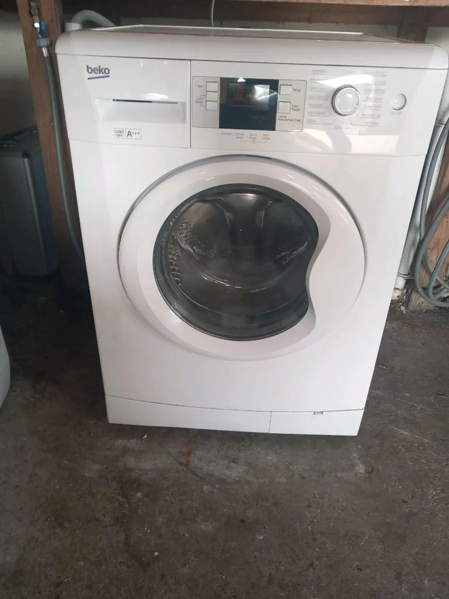 Beko 8kg washing machine - Image 1