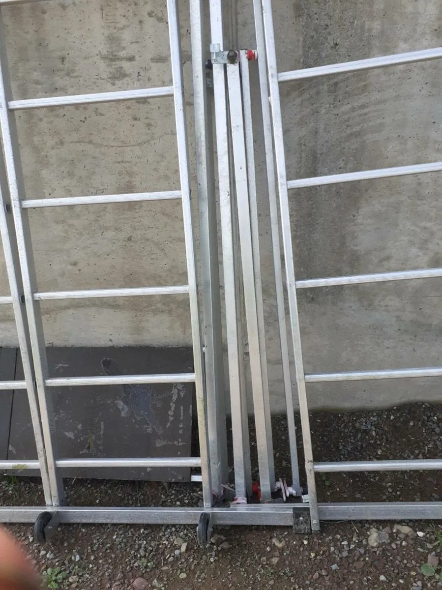 Ladder platform - Image 1