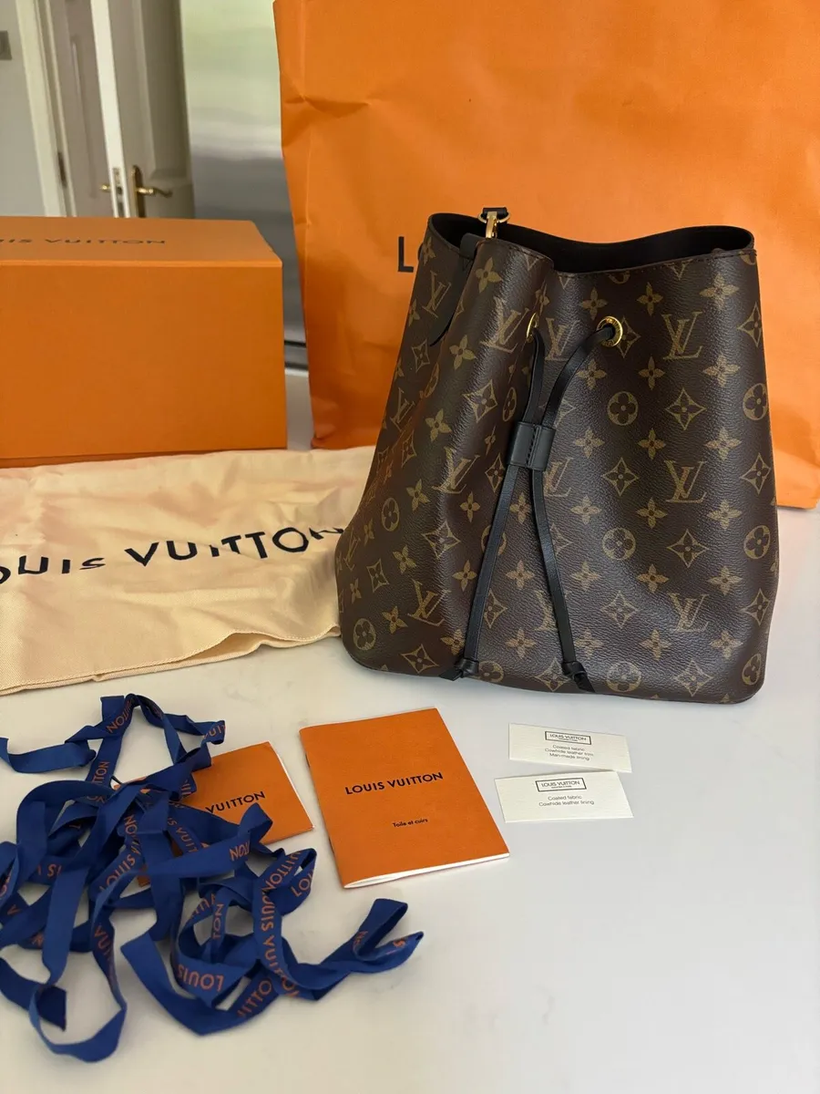 Louis Vuitton NéoNoé crossbody/shoulder bag - Image 4
