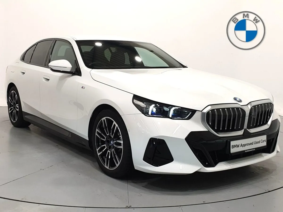 BMW 5 Series 530e M Sport Saloon - Image 1