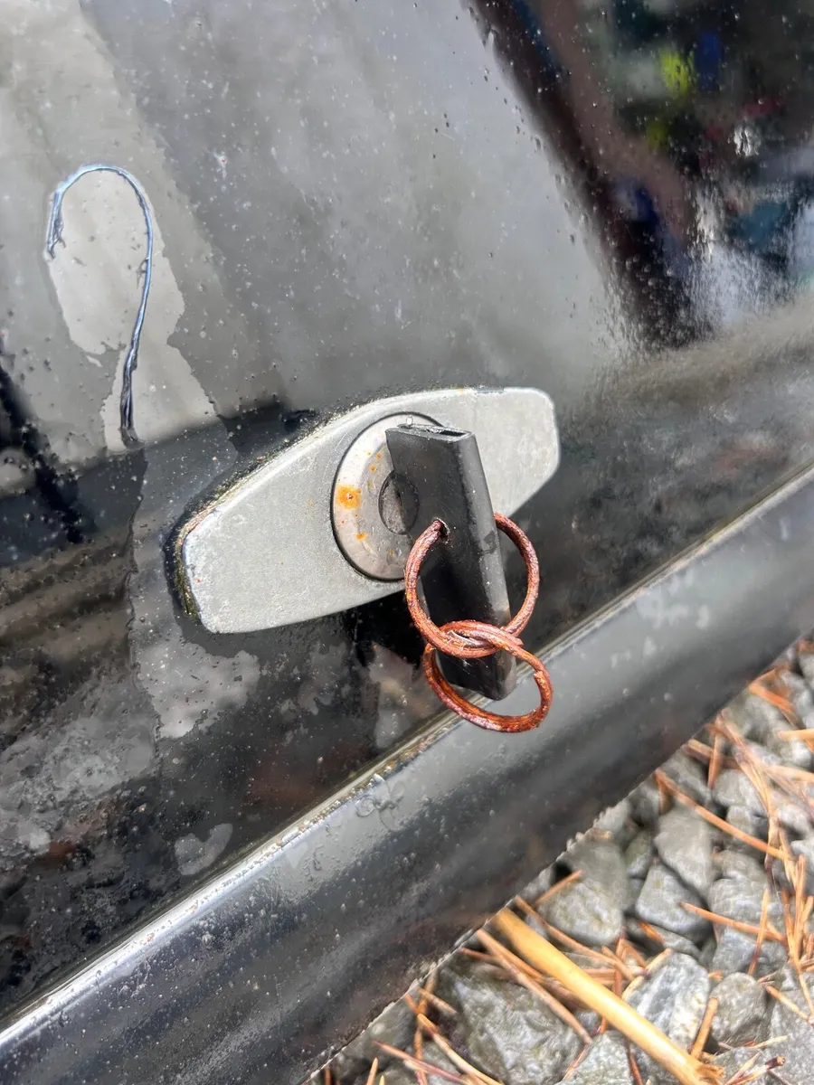 Hilux Canopy - Image 2