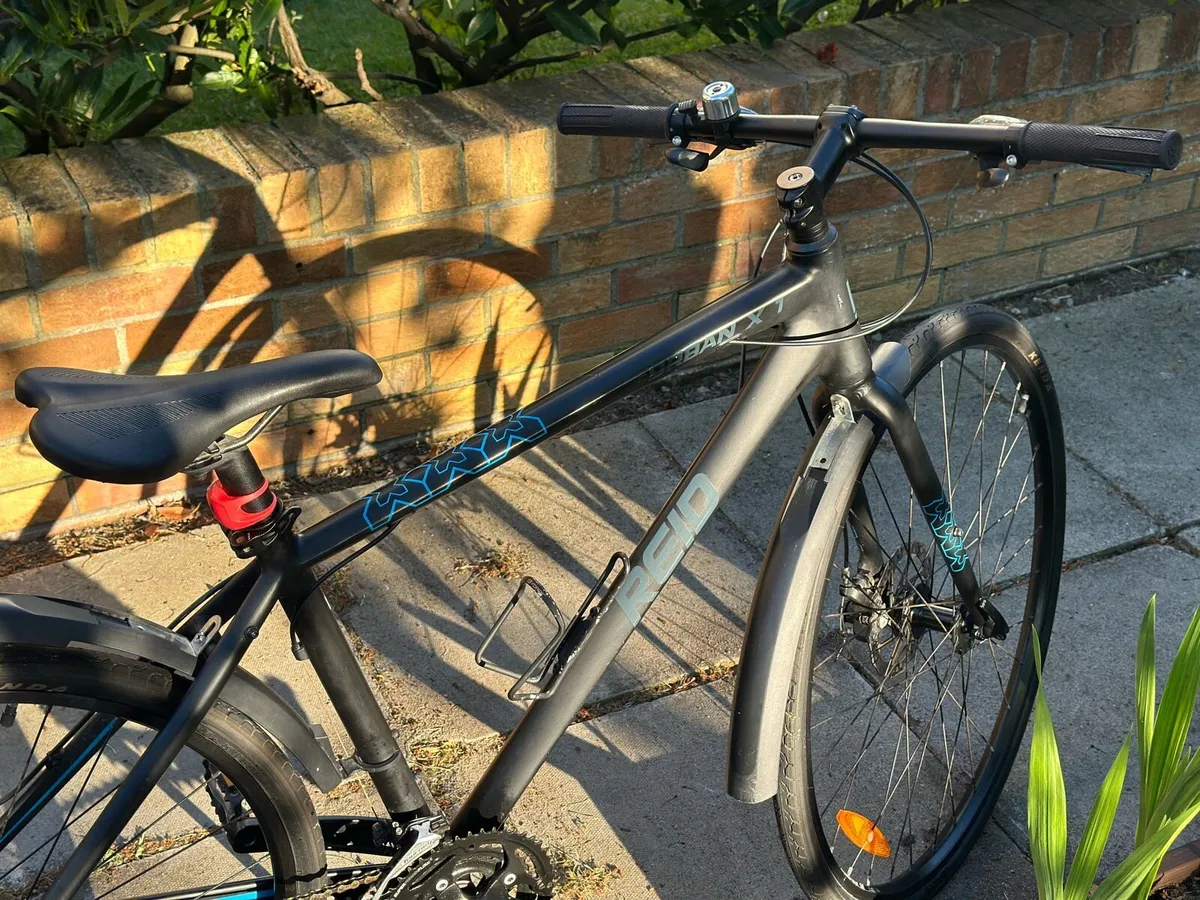 New price Great Condition Hybrid Bike - Image 1