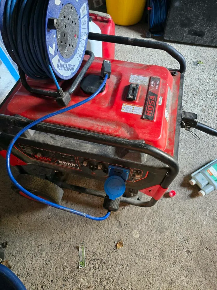 Petrol generator - Image 4