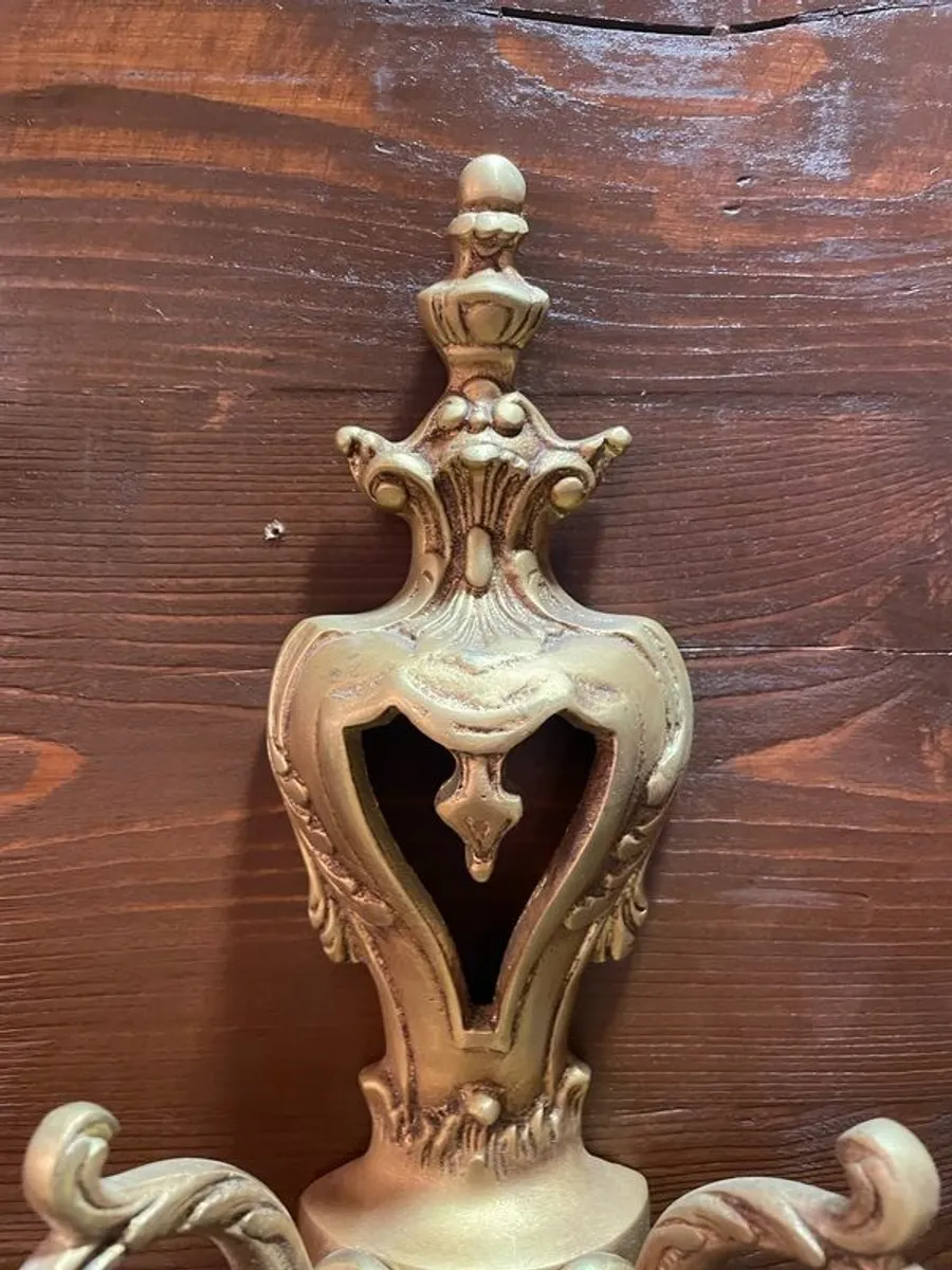 Pair of Elegant & Ornate French Wall Lights - Image 4