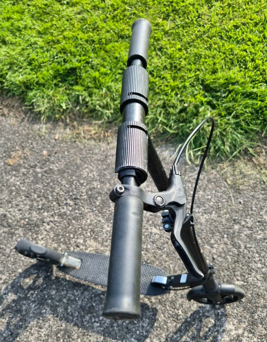 MANUAL FOLDING SCOOTER - Image 4