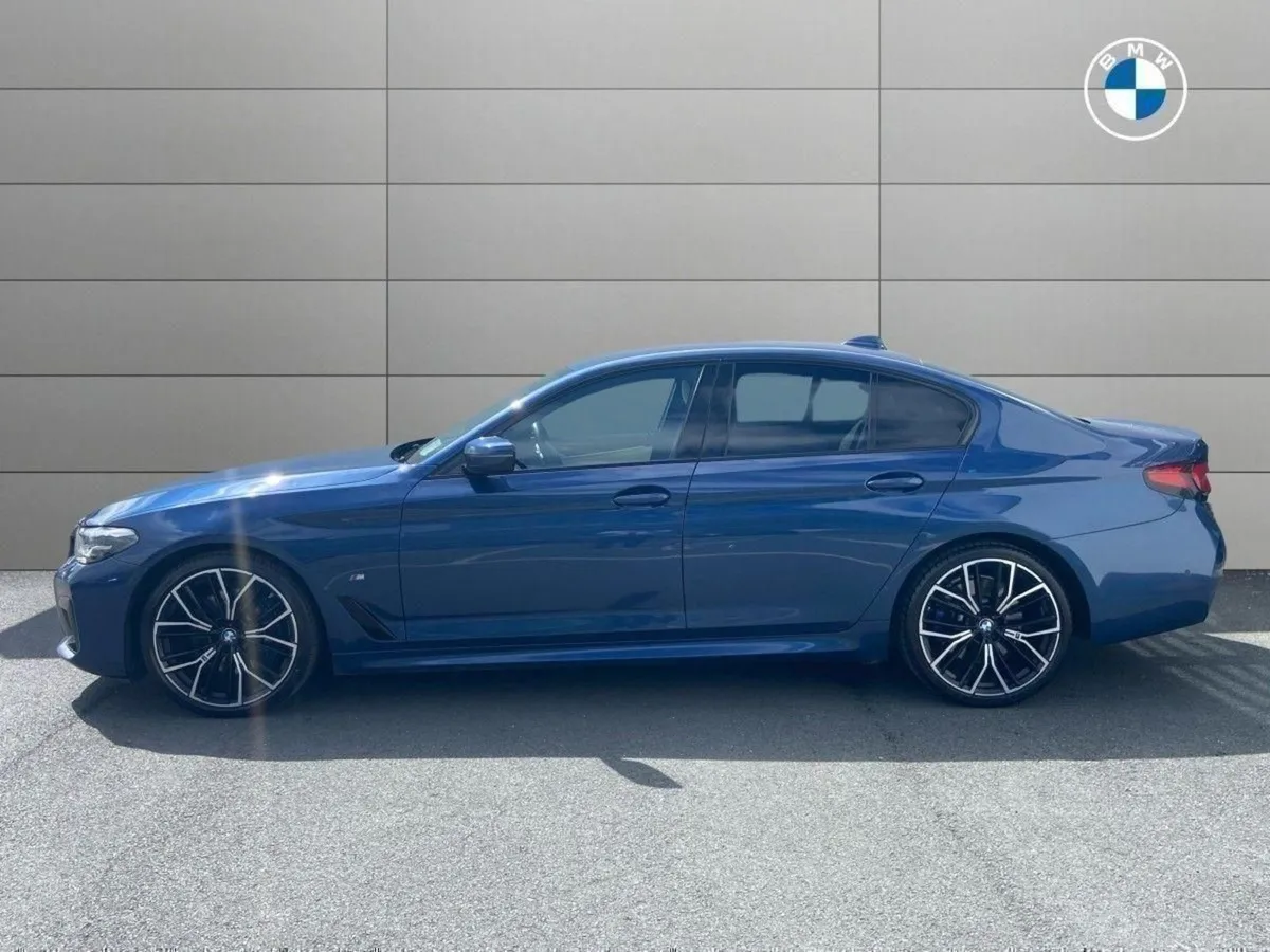 BMW 5 Series 520d M Sport Saloon - Image 3