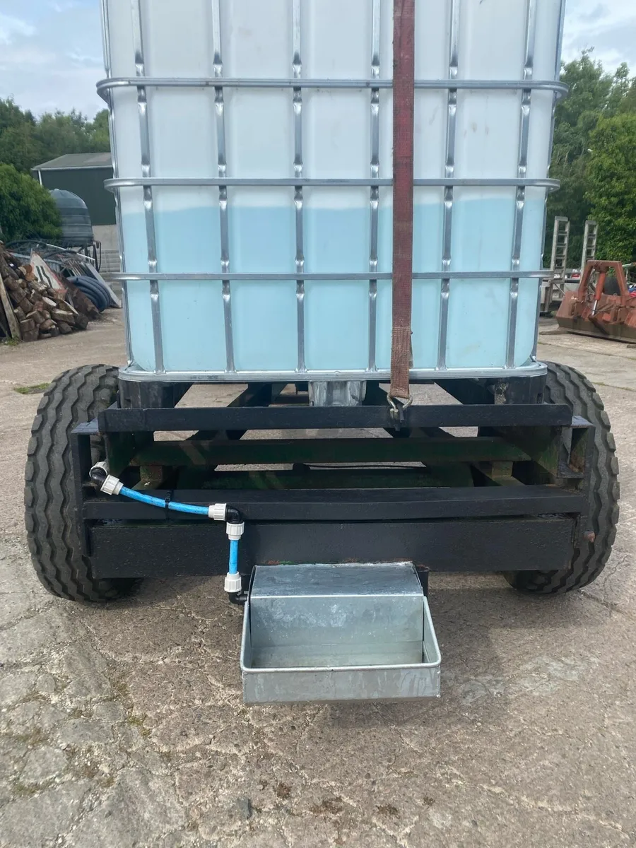 Water Drinking Trailer - Image 3