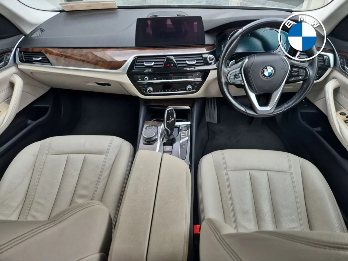 BMW 5 Series 530e SE Saloon - Image 4