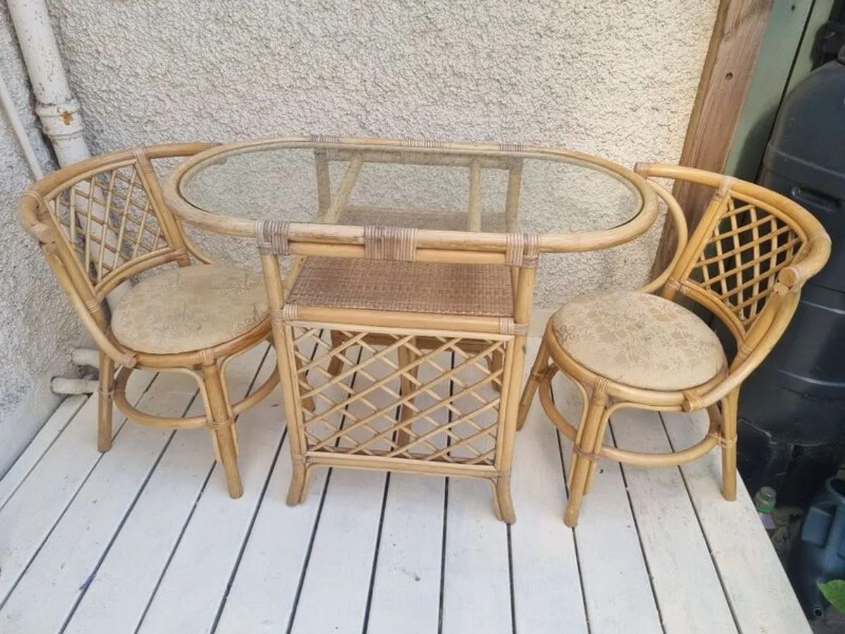 patio set - Image 2