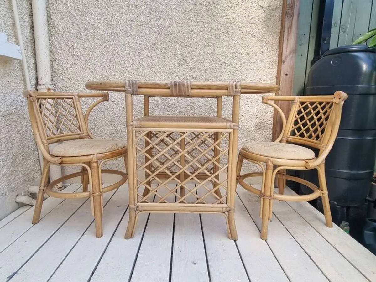patio set - Image 3