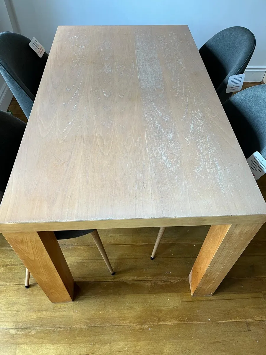 Free table and chairs - Image 1