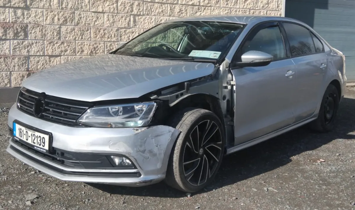 2016 Volkswagen Jetta Automatic - Image 3