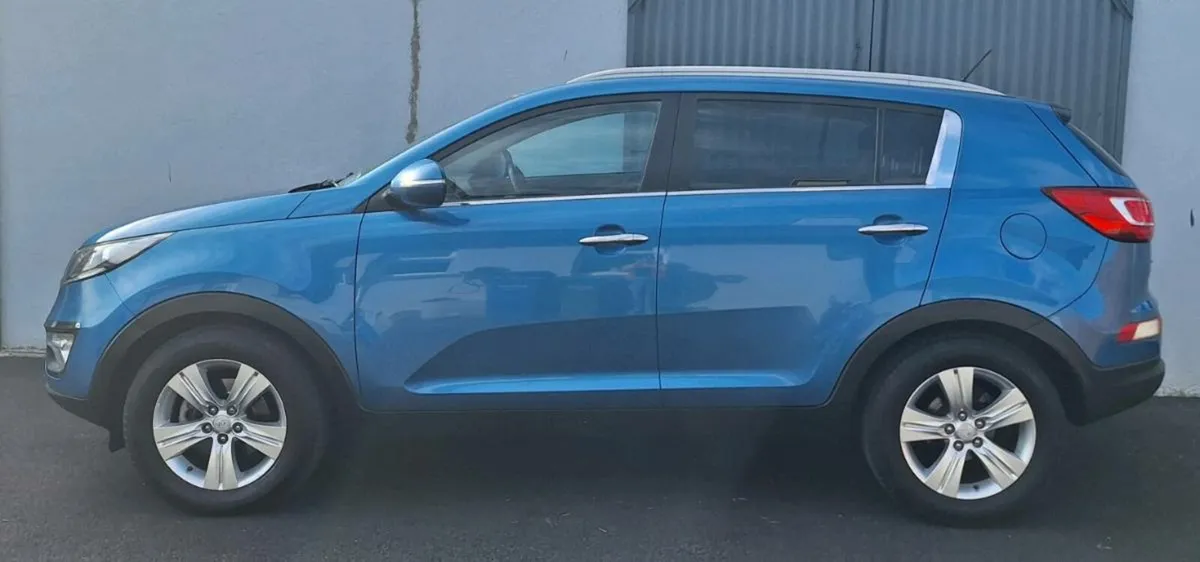 Top condition with brand new NCT - Image 3