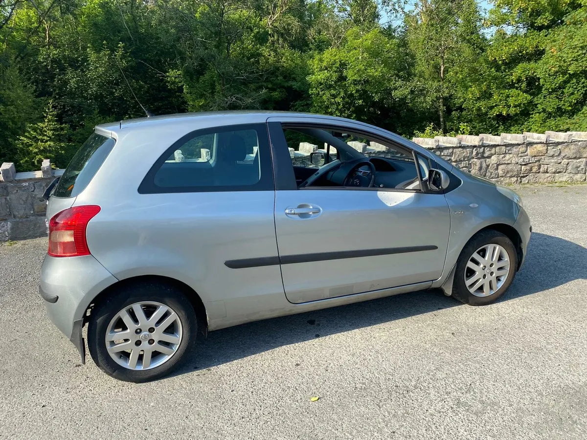 Toyota yaris 1.4 diesel nct till 2/26 - Image 2
