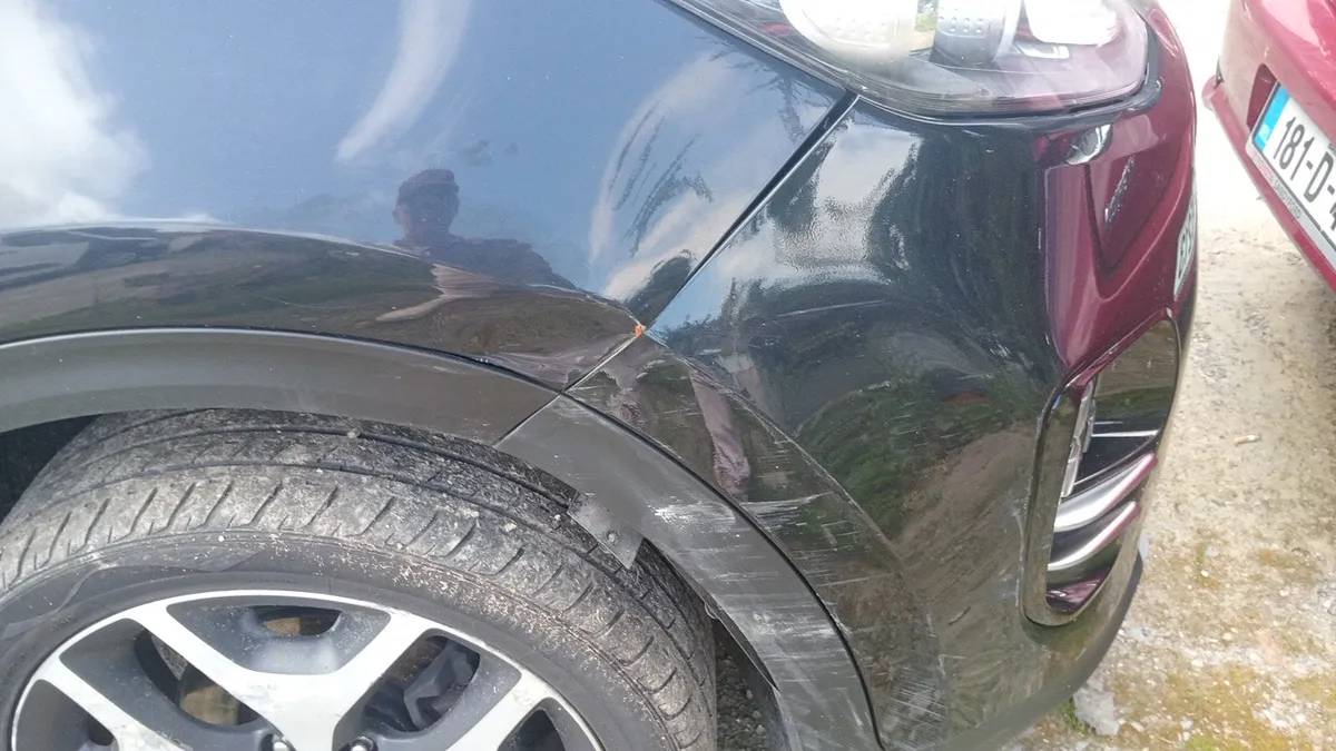 17 KIA Sportage GT line 2.0 4wd - Image 1
