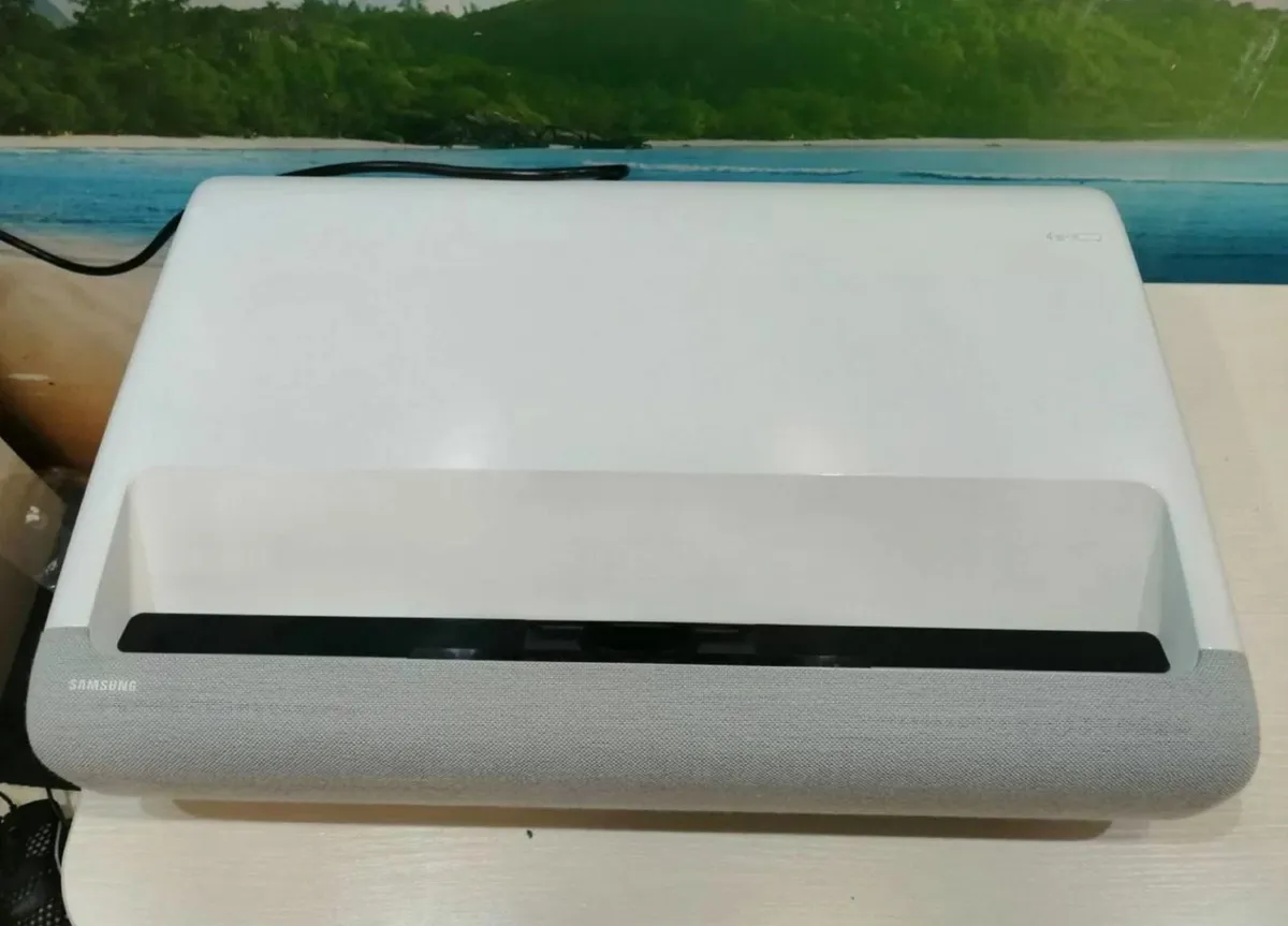 Samsung The Premiere LSP9T 4K Laser Projector - Image 3