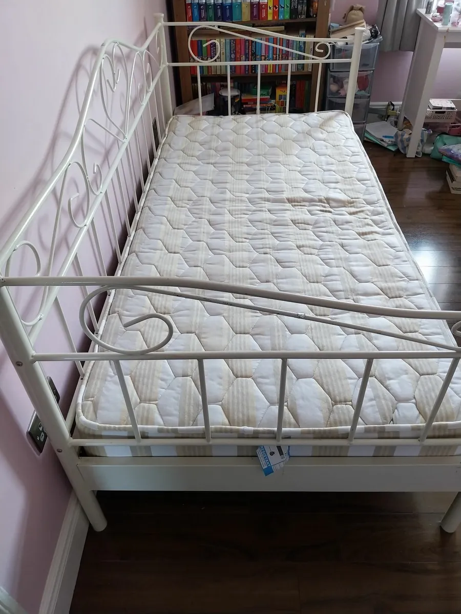 Free bed frame - Image 3