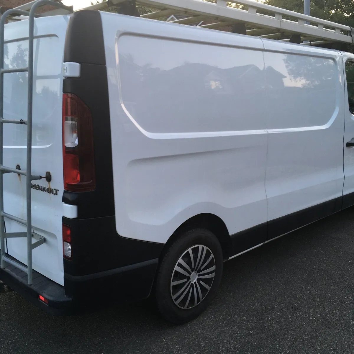 Renault Trafic 2018 - Image 3